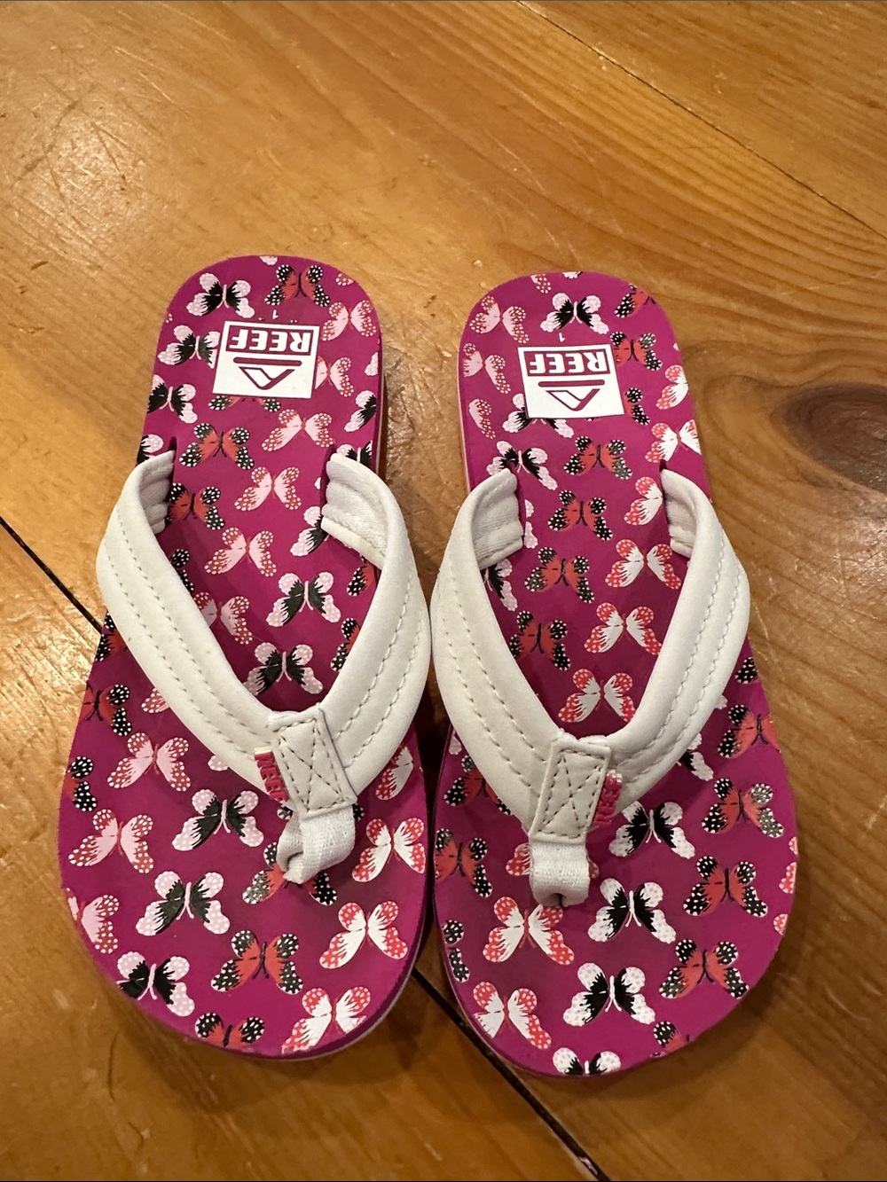Reef Kids Pink Butterfly Flip Flops with White Straps